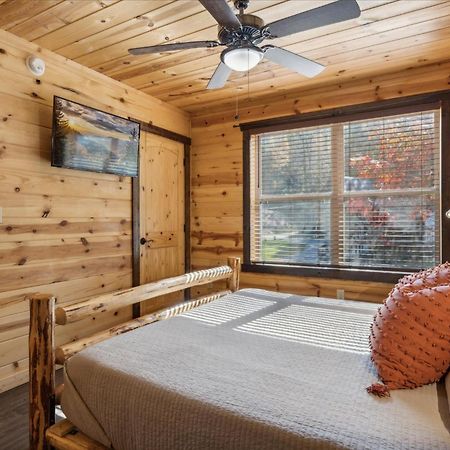 Route 66 Cabin Pigeon Forge Luaran gambar